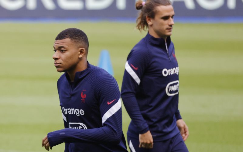 mbappe griezmann re.JPG