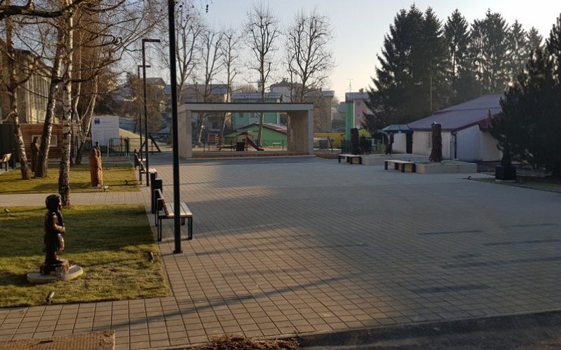 _forma_viva_trebnje_prireditvena_ploscadi_in_galerija_na_prostem.jpg