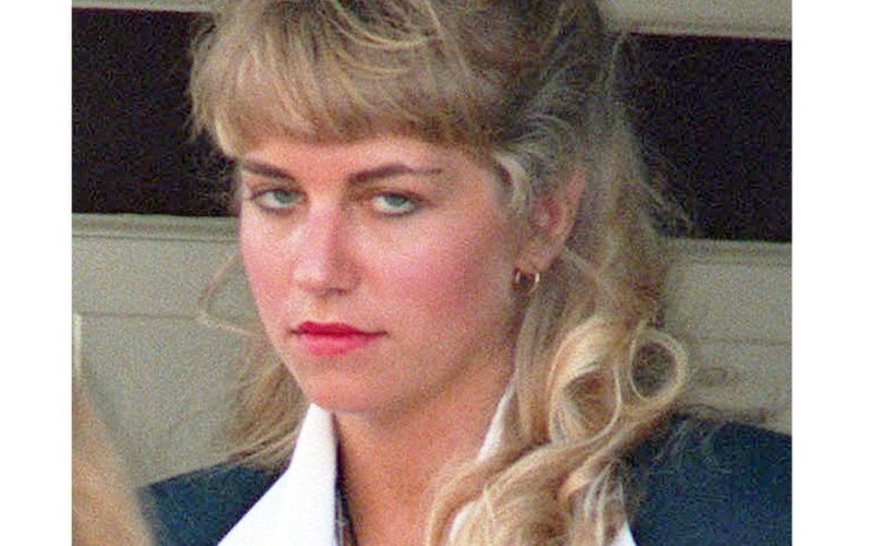 Karla Homolka canadianpress com.jpg