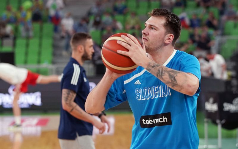 luka doncic slovenija 1 af.JPG