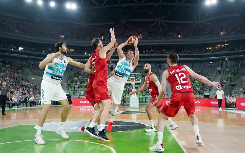 slovenija hrvaska doncic af.JPG