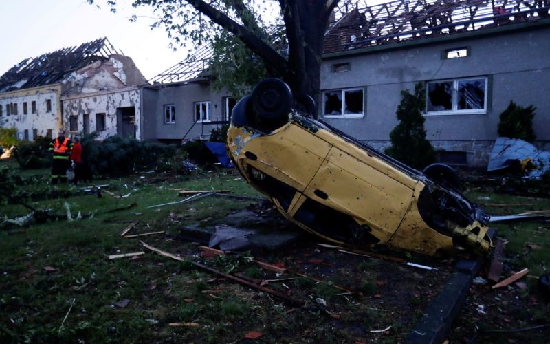 češka, tornado, neurje, južna-moravska