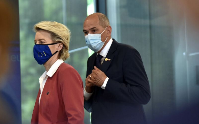 Ursula von der Leyen, Janez Janša