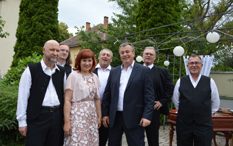 monošter, praznični-sprejem, generalni-konzulat