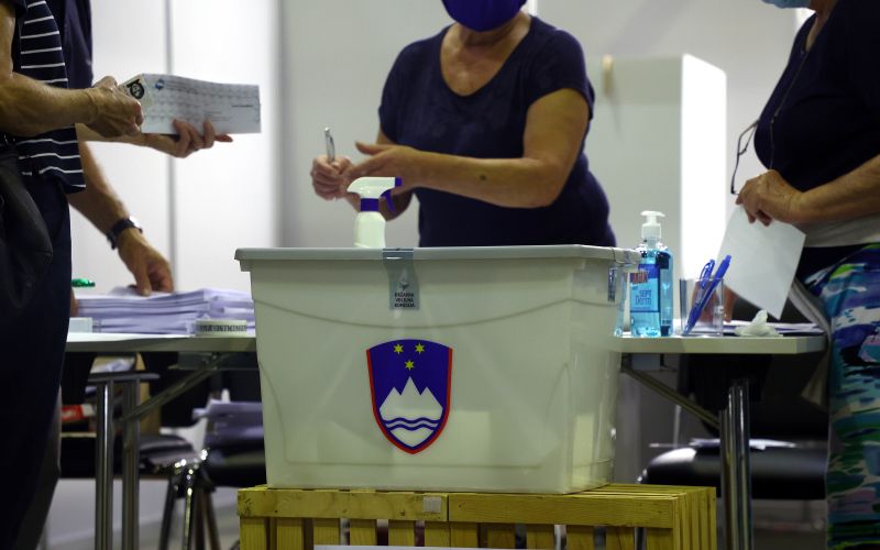 referendum voda gospodarsko razstavisce predcasno glasovanje.JPG