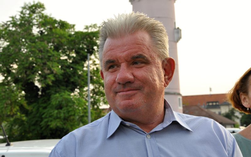 vIZJAK
