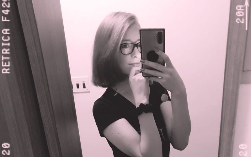 lara zavšek2.jpg