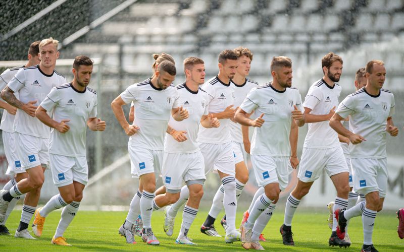 mura trening ac.jpg