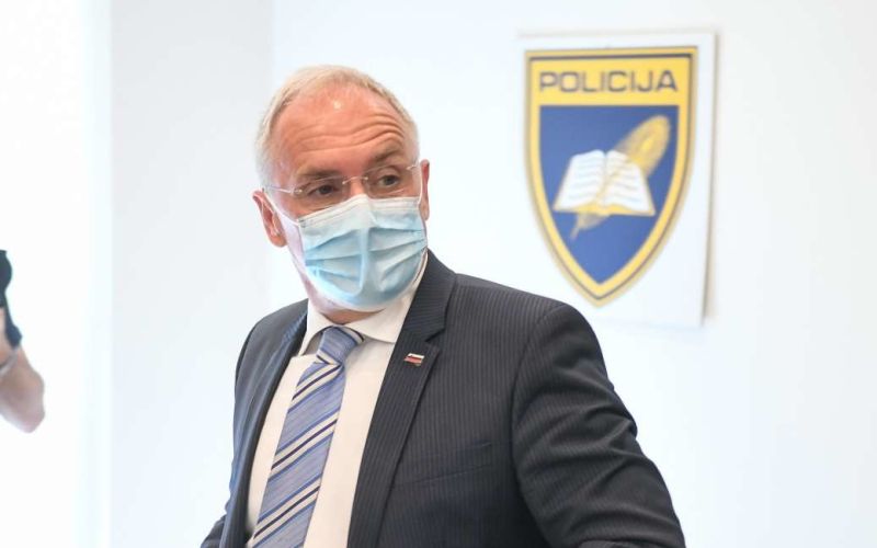 aleš hojs.jpg