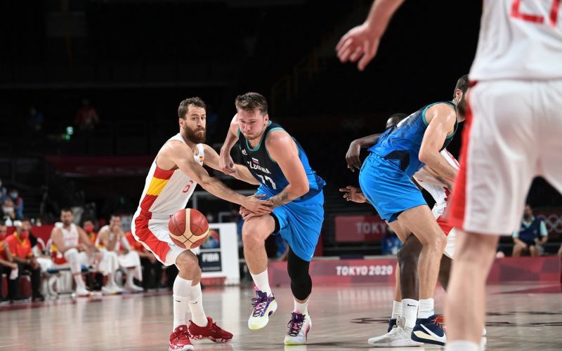 luka doncic slovenija spanija pm.jpg
