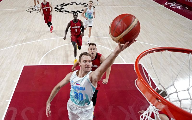zoran dragic oi 21 pm.jpg