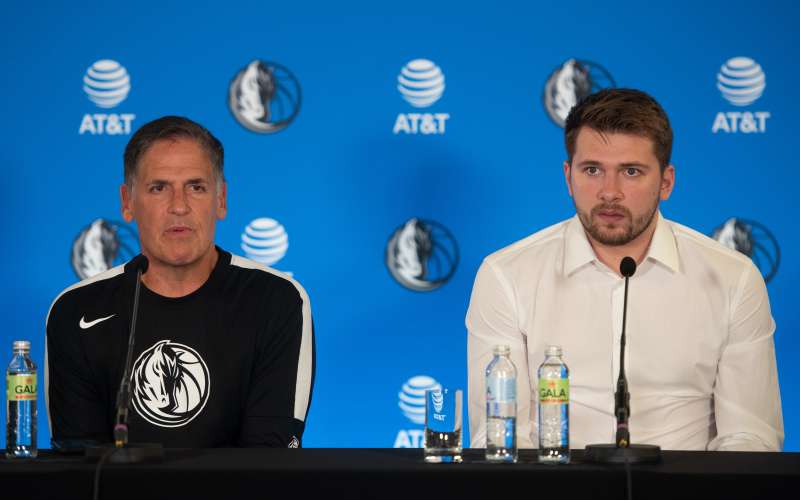 mark cuban luka dončić.JPG