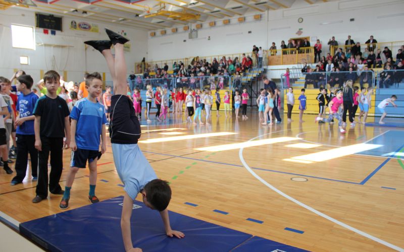gimnastika 1.JPG