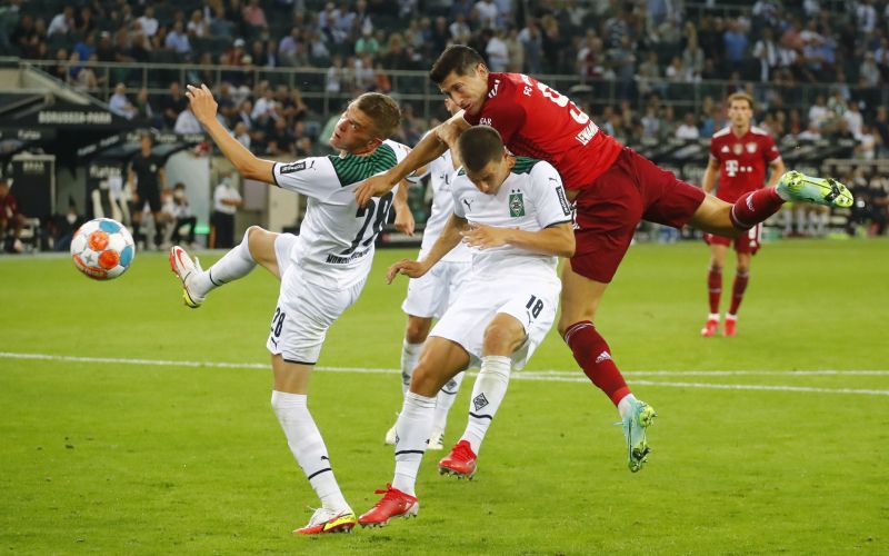 robert lewandowski.JPG