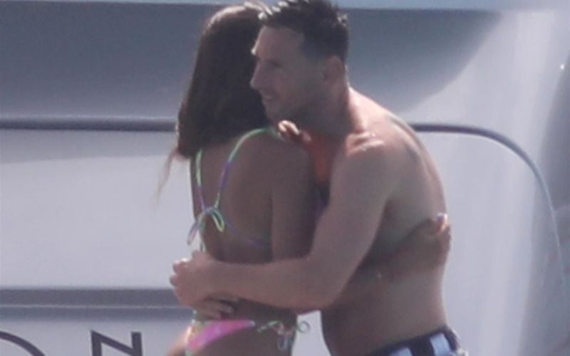 messi antonela.jpg