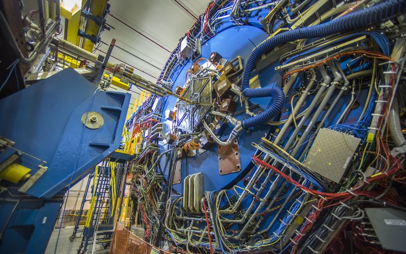 detektor delcev v laboratoriju Brookhaven Brookhaven national laboratory.jpg