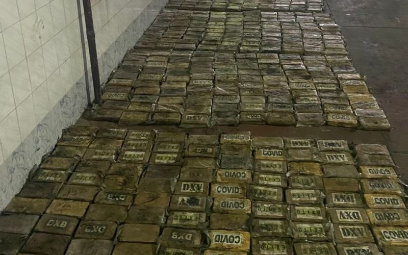 Zasežena droga, črna gora, kokain