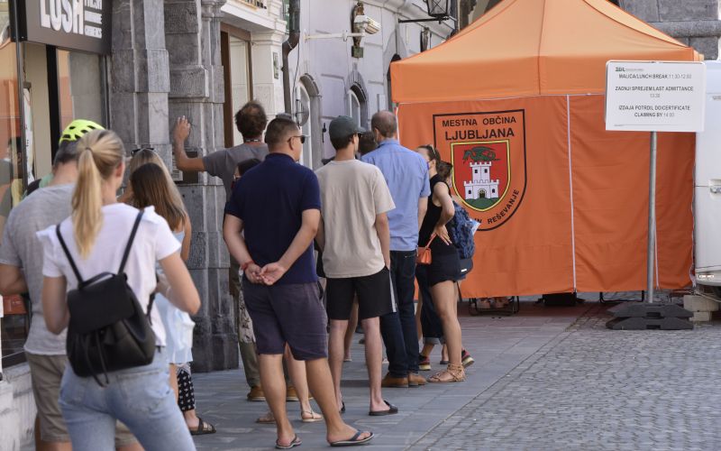 koronavirus, ljubljana, slovenija