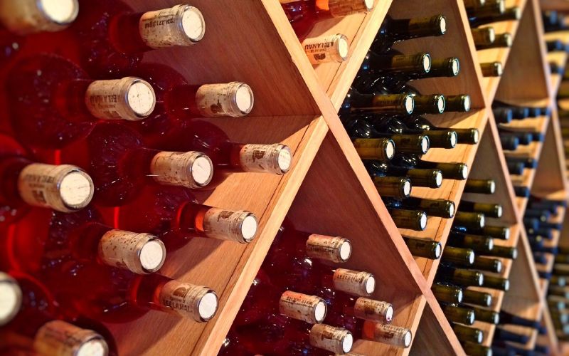 vino Pixabay.jpg