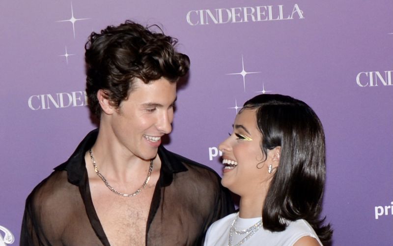 Shawn Mendes, Camila Cabello (2).jpg