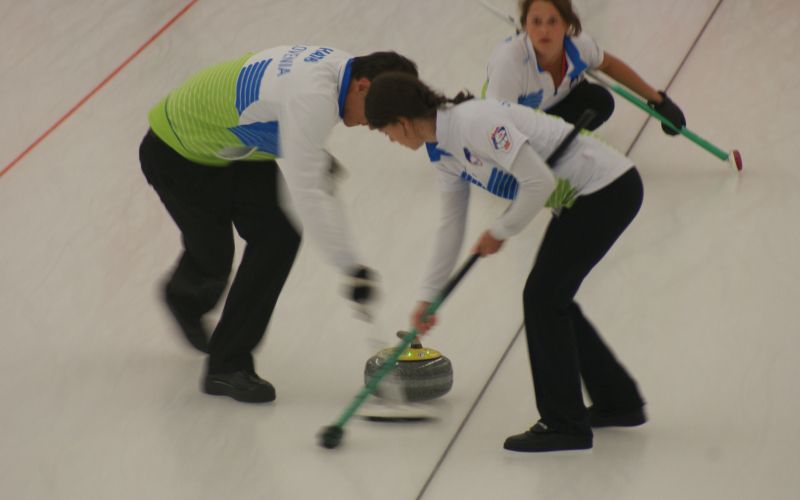 curling.JPG
