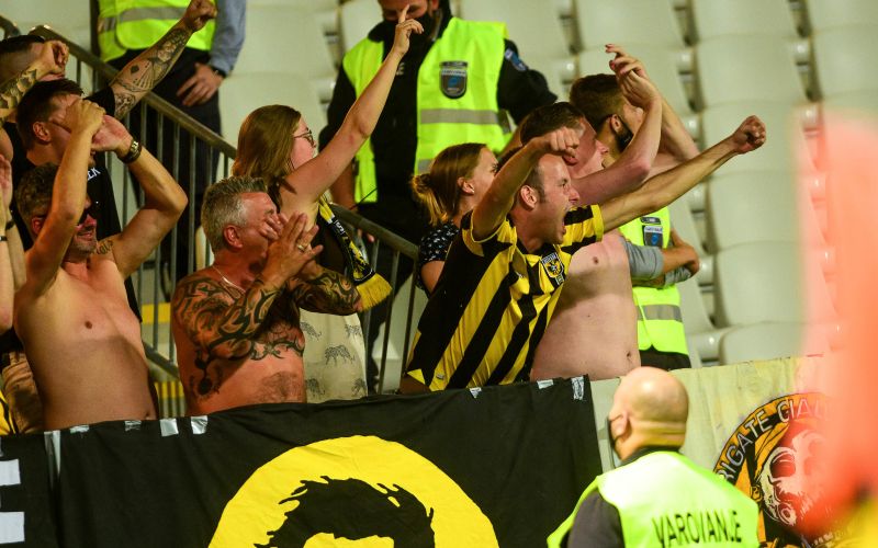 vitesse navijači dj.jpg