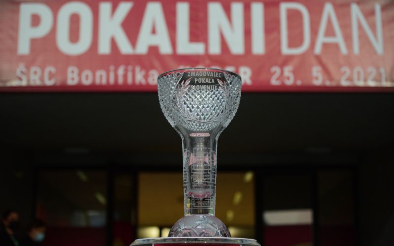 pokal.JPG