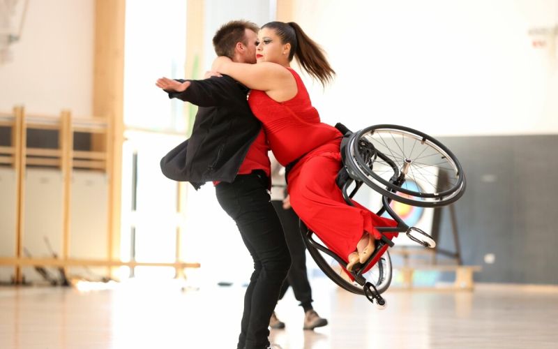 Dan-s-parasportniki-v-Mengsu Klemen Dremelj in Lara Nedeljkovič