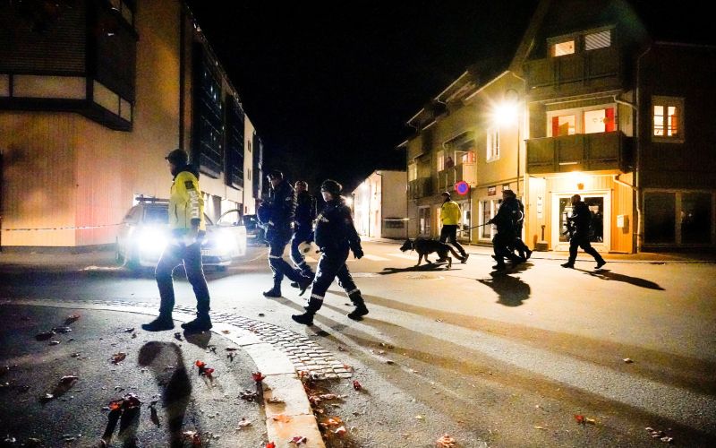 kongsberg, napad z lokom.JPG