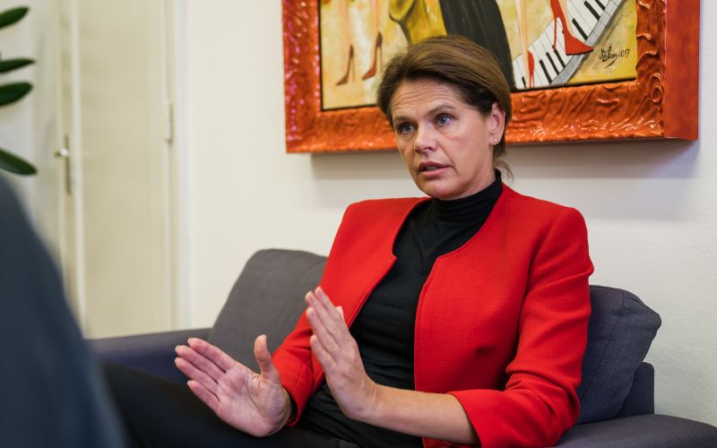 Alenka Bratušek1