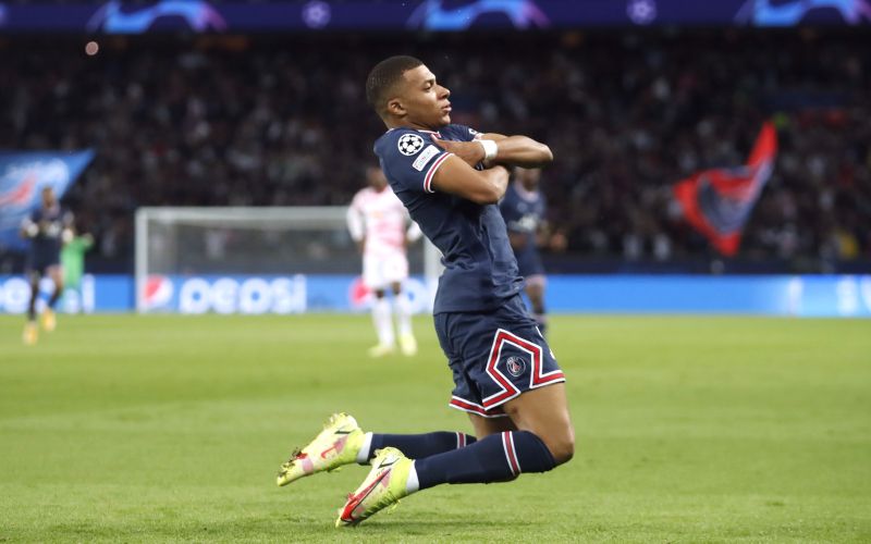 mbappe 21 re