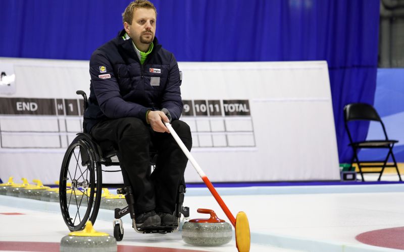 curling vozicki.jpg