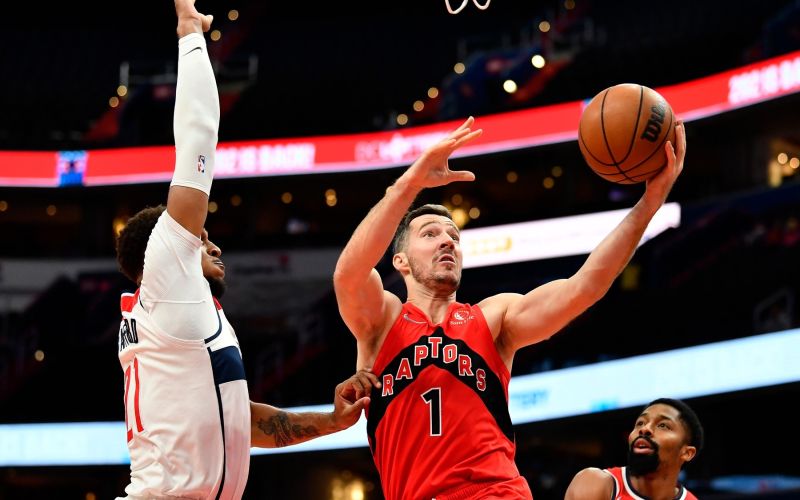 goran dragic toronto pm.jpg