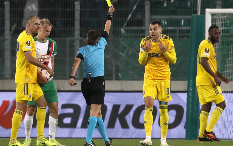 dinamo rapid re.JPG