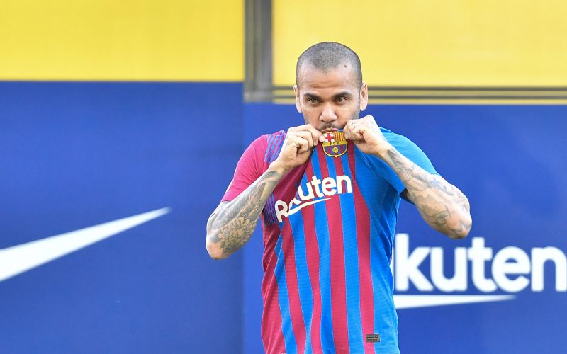 887-10-alves.jpg