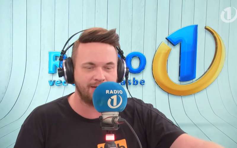 Robert Roškar, radio 1.png
