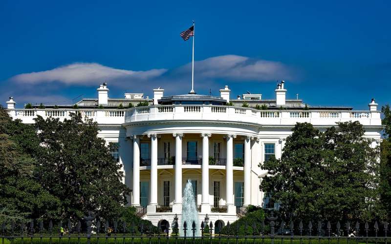 the-white-house-1623005_1920.jpg
