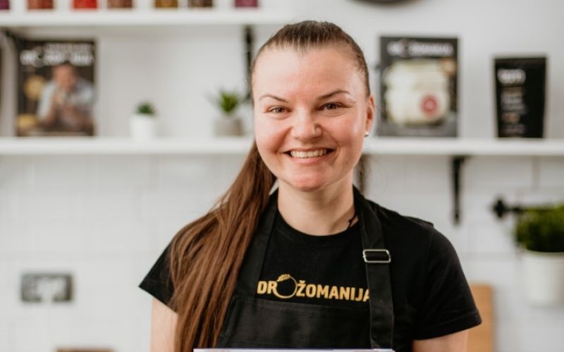 anita šumer.jpg