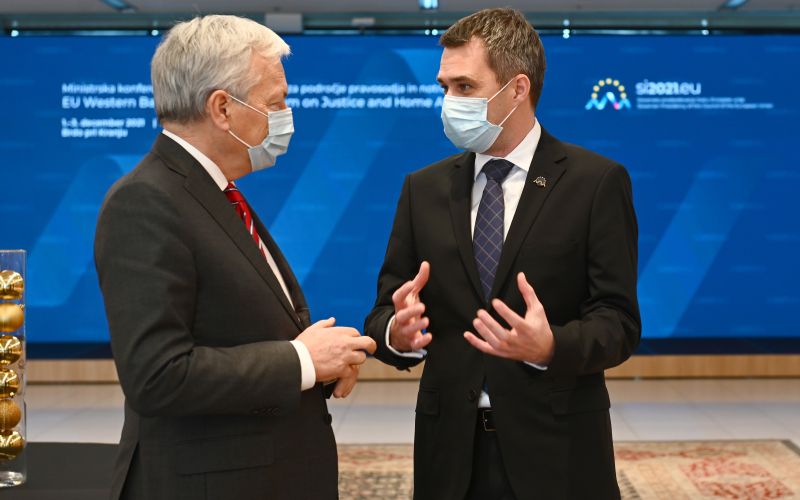 Didier Reynders in Marjan Dikaučič.jpg