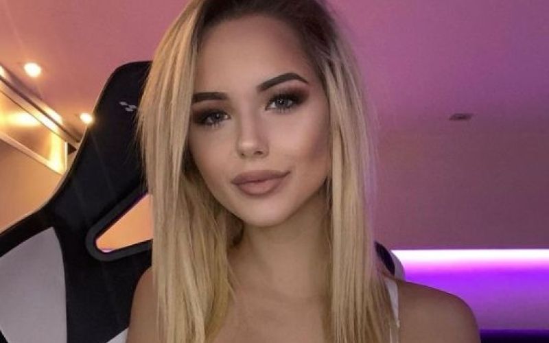 kristina đukić.jpg