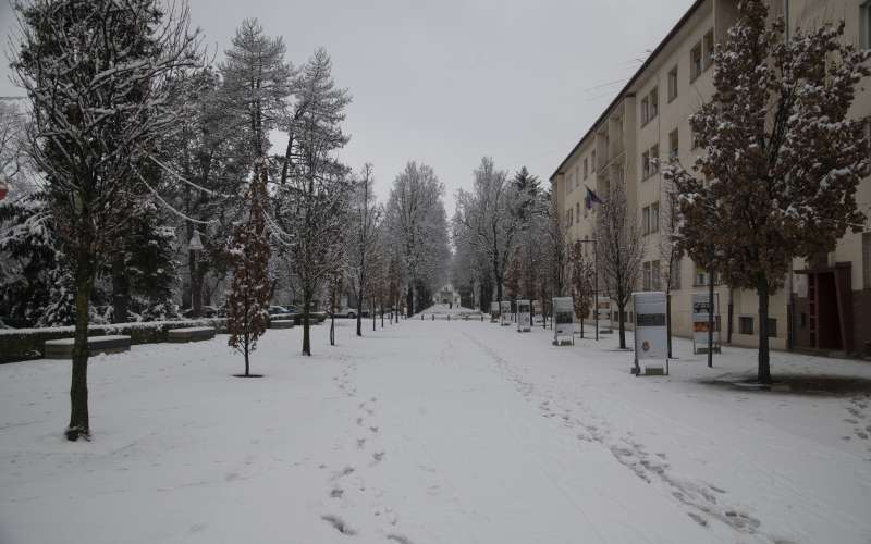 sneg, murska-sobota, promet, mesto, pluženje