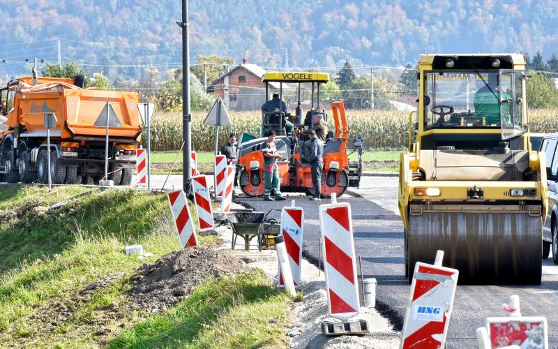 delo na cesti, promet, asfaltiranje