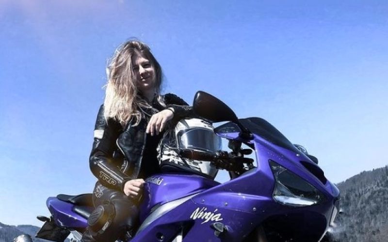 sara goltes.jpg