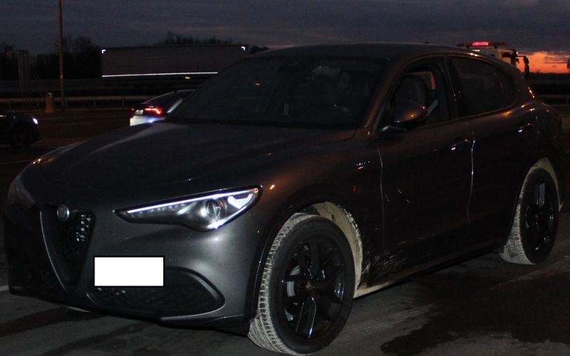 alfa-romeo, avtomobil, policija, italija