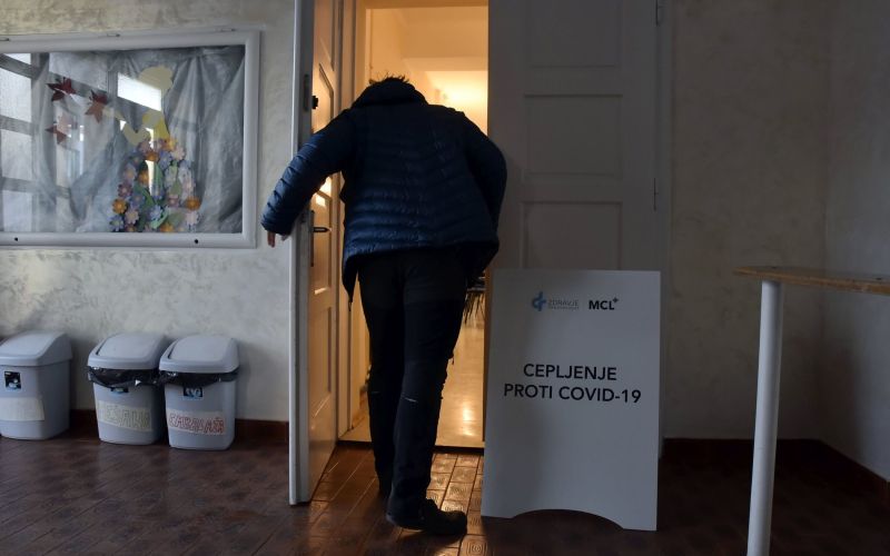 cepljenje, naklo