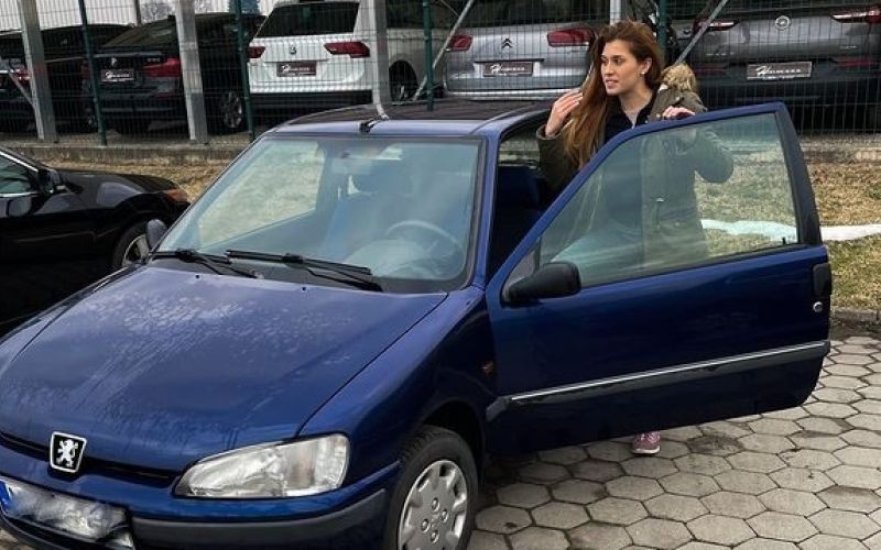 tjaša avto2.jpg
