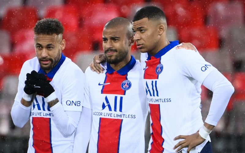 neymar rafinha mbappe psg.jpg
