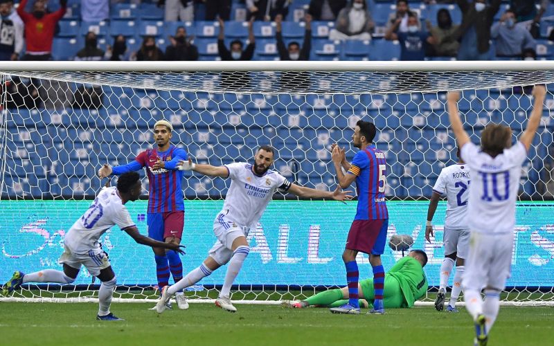 real barcelona benzema pm.jpg