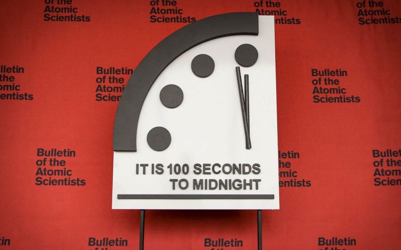 Doomsday Clock 2.jpg