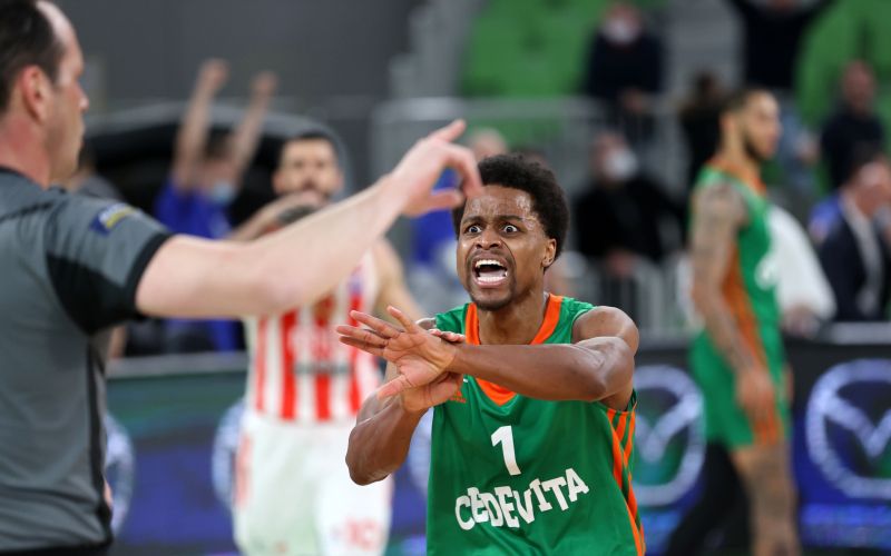 cedevita olimpija 22 af.JPG